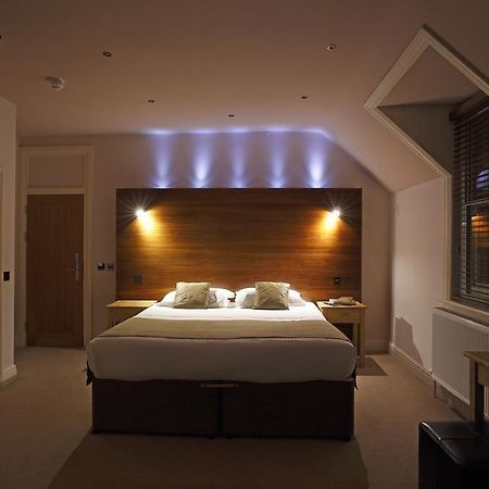Castle Hotel อาเบอรีสวิท ภายนอก รูปภาพ